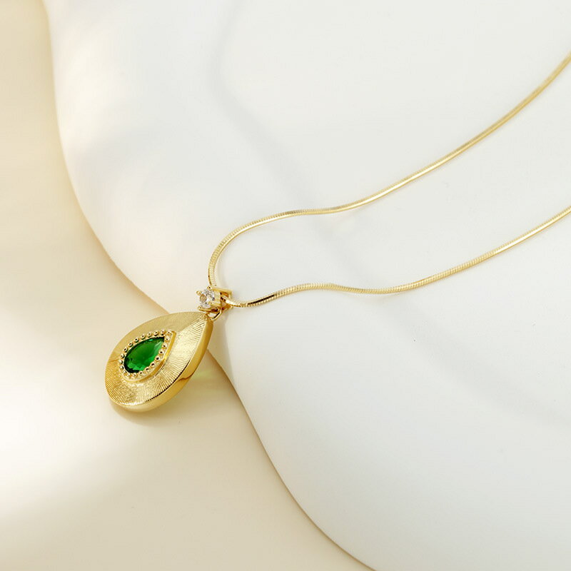 臻淳 新款純銀項鏈女時尚祖母綠鋯石鑲嵌鍍金蛇骨鏈首飾品鎖骨鏈