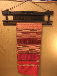 泰式酒店洗浴中心浴室墻壁實木毛巾架 純手工壁掛門頭裝飾
