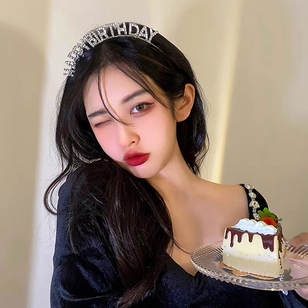 ANNAS 聖誕節 跨年 生日 髮箍 水鑽 皇冠 新年 聖誕 派對 拍照 慶生 網紅 名媛 3