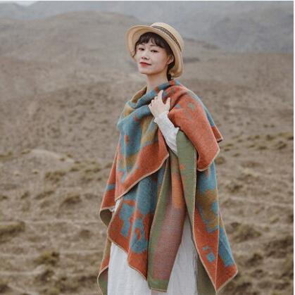 民族風保暖披肩披風新疆大西北沙漠斗篷拍照加厚秋冬圍巾百搭復古