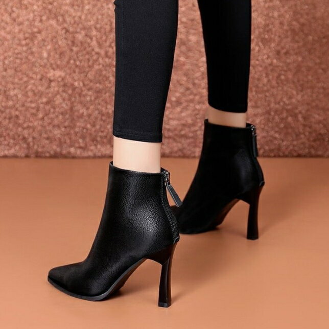 韓版 細跟短靴 高跟鞋 拉鍊好穿 尖頭靴 短靴 女鞋 細跟高跟鞋 超高跟 3