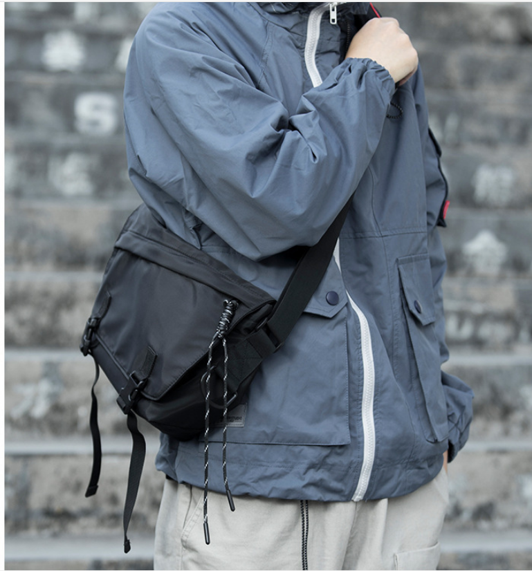 FINDSENSE X 男士斜挎包單肩男包騎行包工裝嘻哈時尚斜背包