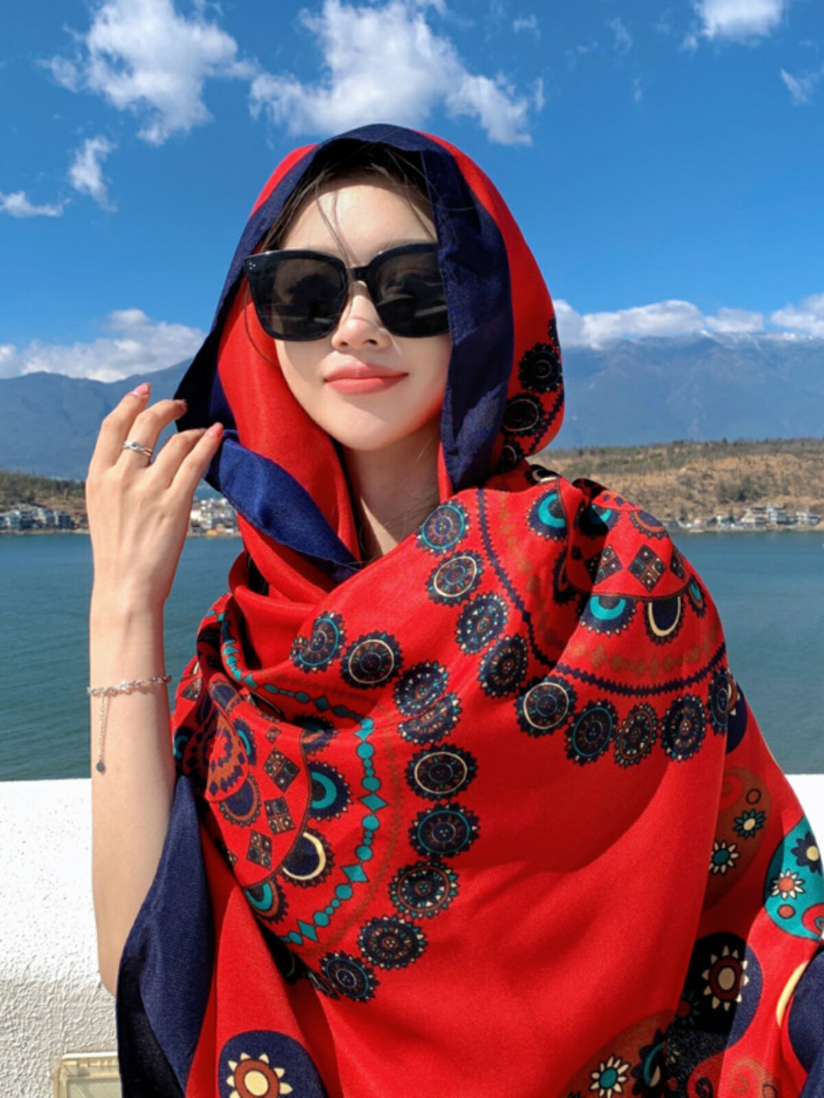 2023新款紅色腰果旅游防曬絲巾女夏季民族風圍巾披肩外搭長款紗巾