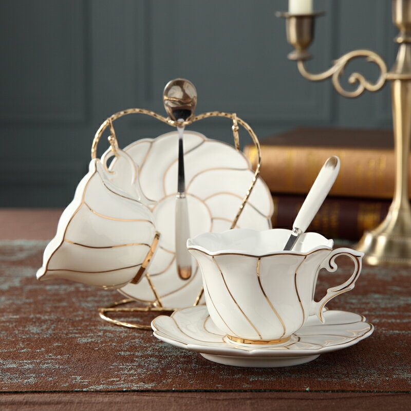 歐式咖啡杯碟套裝 英式簡約陶瓷杯金邊下午茶杯 茶具紅茶杯送架