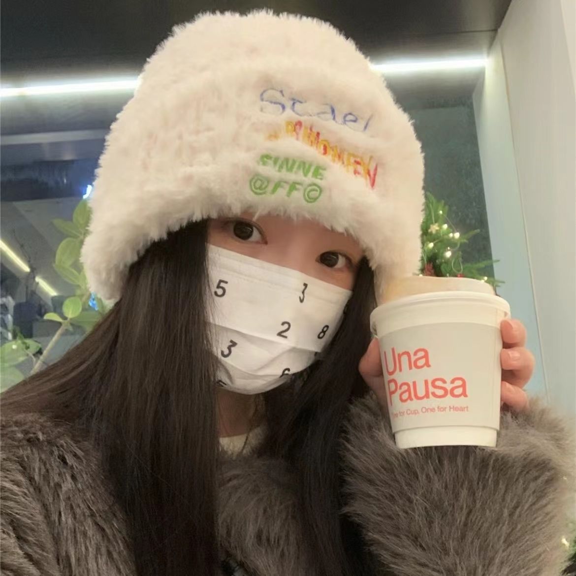 可愛毛絨帽子女保暖戶外騎車加厚大頭圍顯臉時尚百搭小毛線帽冬季新款【倪醬】