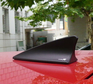 權世界@汽車用品 TYPER車用黏貼式鯊魚靜電天線(BMW大7樣式)黑色 PA-68