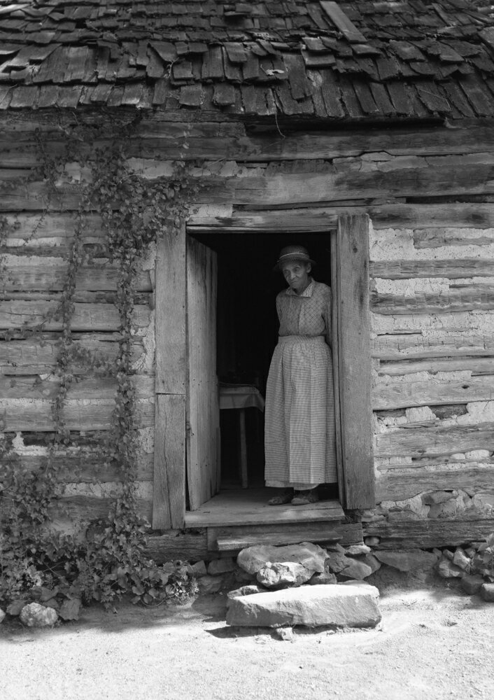 Posterazzi: Sharecropper 1939 Na Wife Of A Sharecropper Standing In The ...