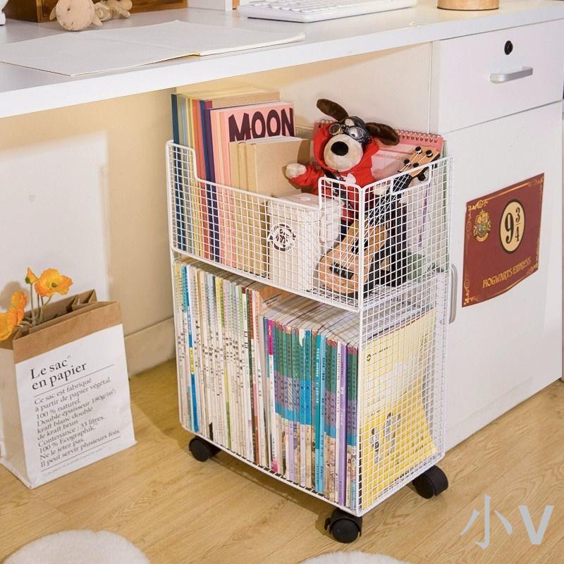 可移動書架兒童桌下書本收納柜子帶輪書包置物架家用落地簡易書柜