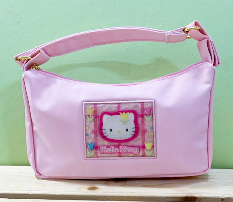 【震撼精品百貨】凱蒂貓 Hello Kitty 日本SANRIO三麗鷗 KITTY 手提收納袋/化妝袋-金香粉#51283 震撼日式精品百貨