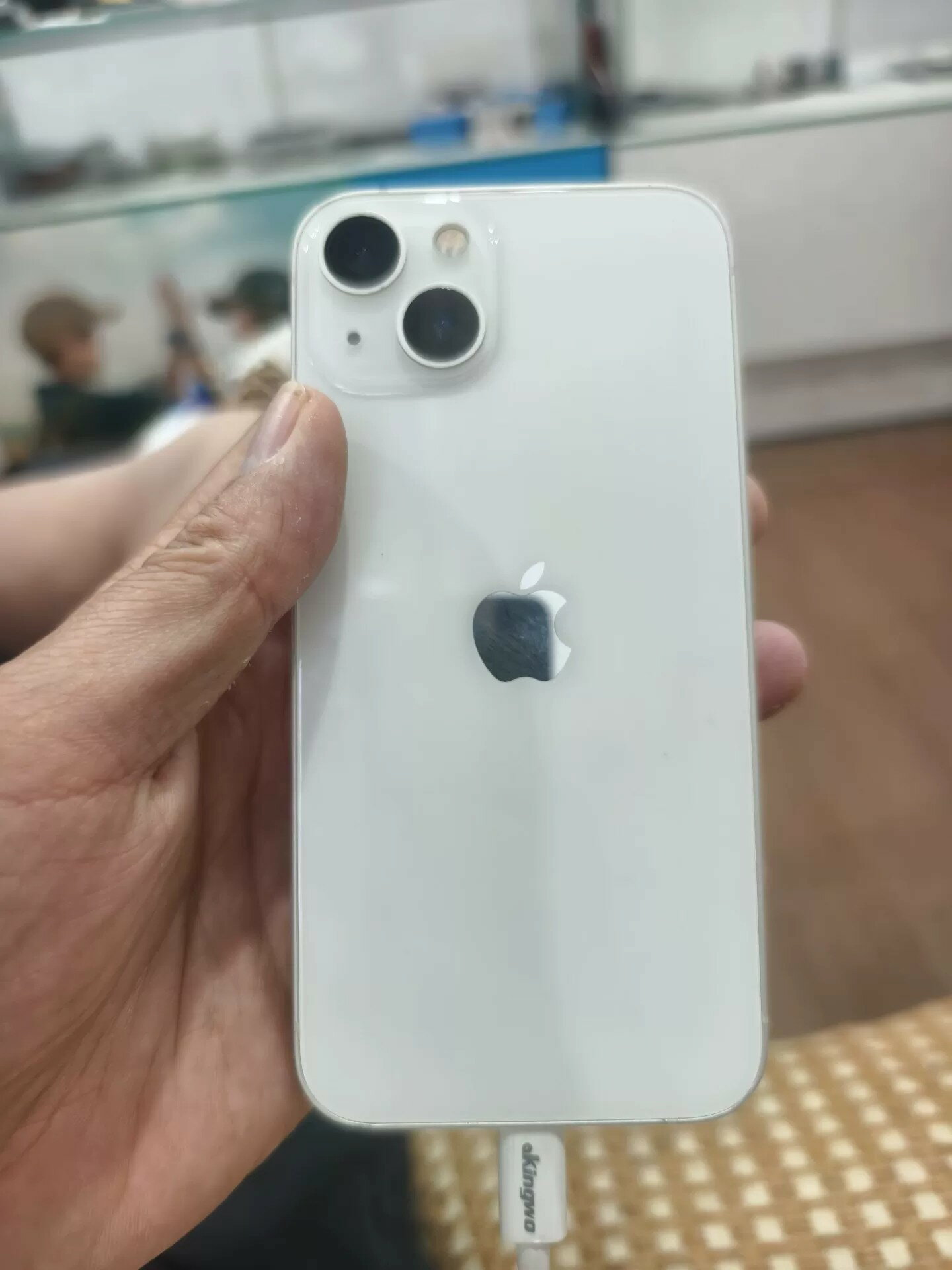 【二手】蘋果iPhone13 128G白色國行二手功能正常邊框磕碰無ID可登入 優質備用機 現貨速發