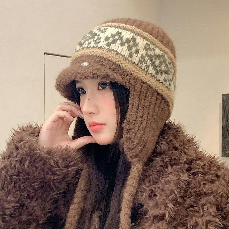 韓版秋冬季帽子女款冷帽大頭圍織毛線帽顯臉小雷鋒帽護耳保暖帽