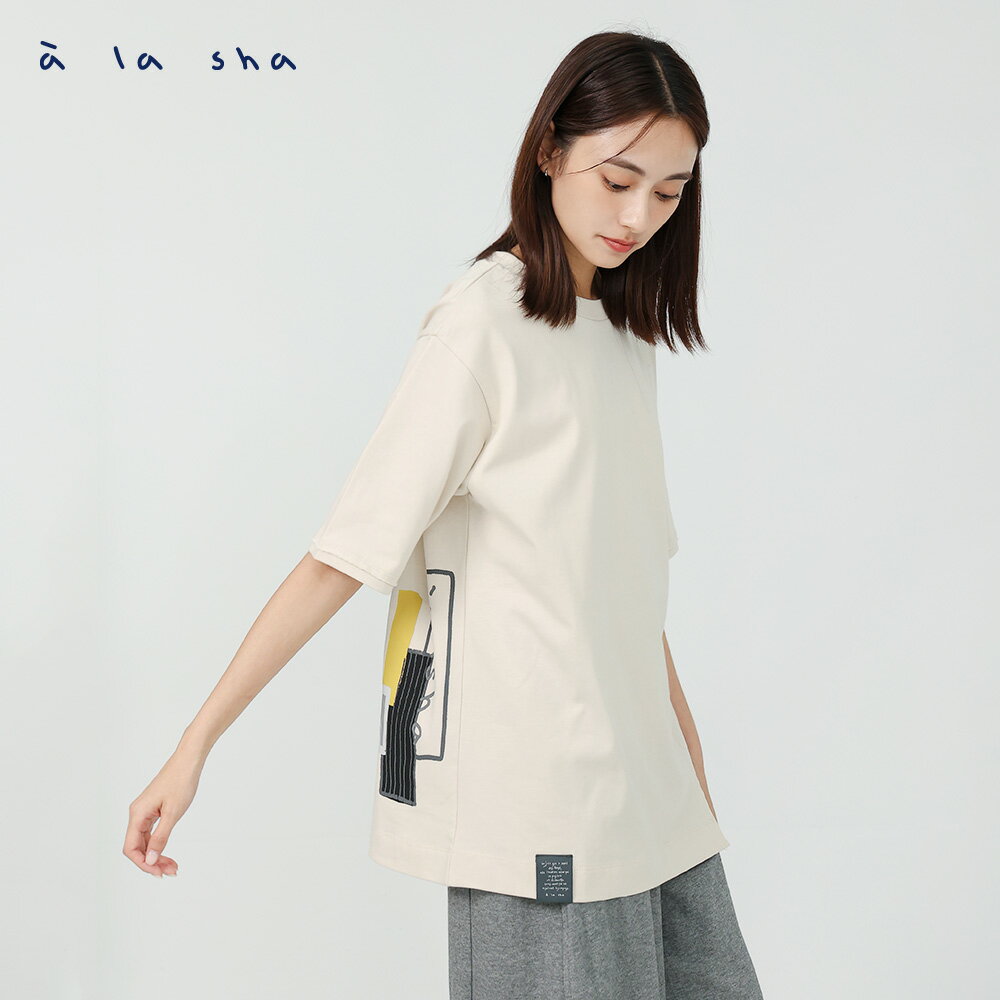 a la sha  LOGO彩色幾何印花長版T
