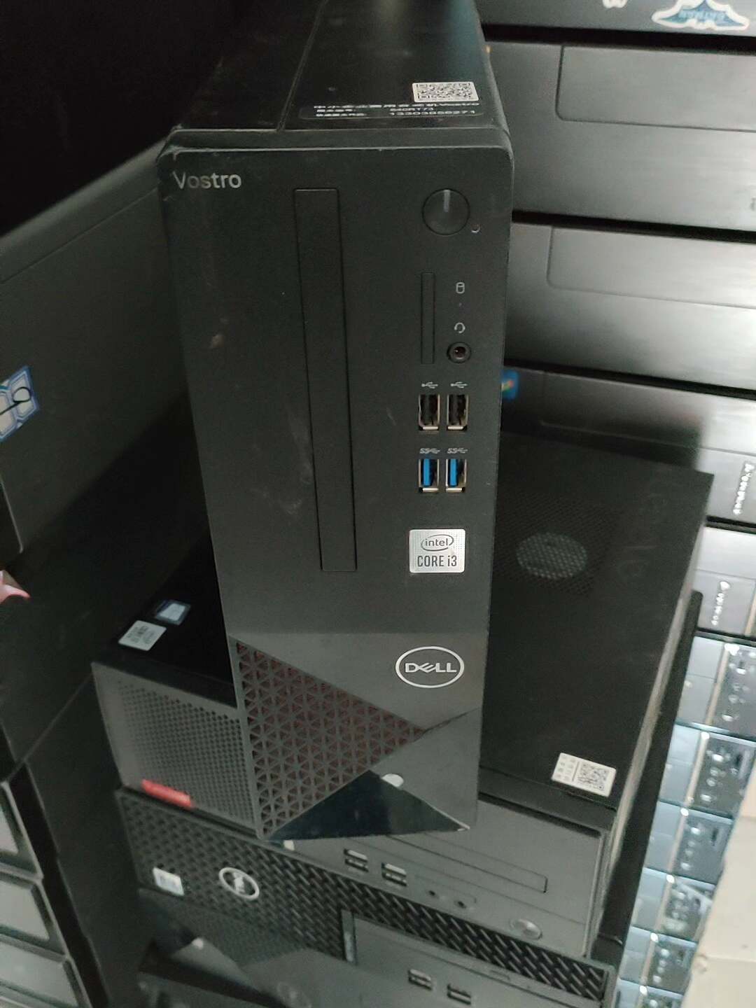 戴爾 Vostro 3681 準系統 十代平臺 如新 成色 功能正常 整機 海報 繁體字