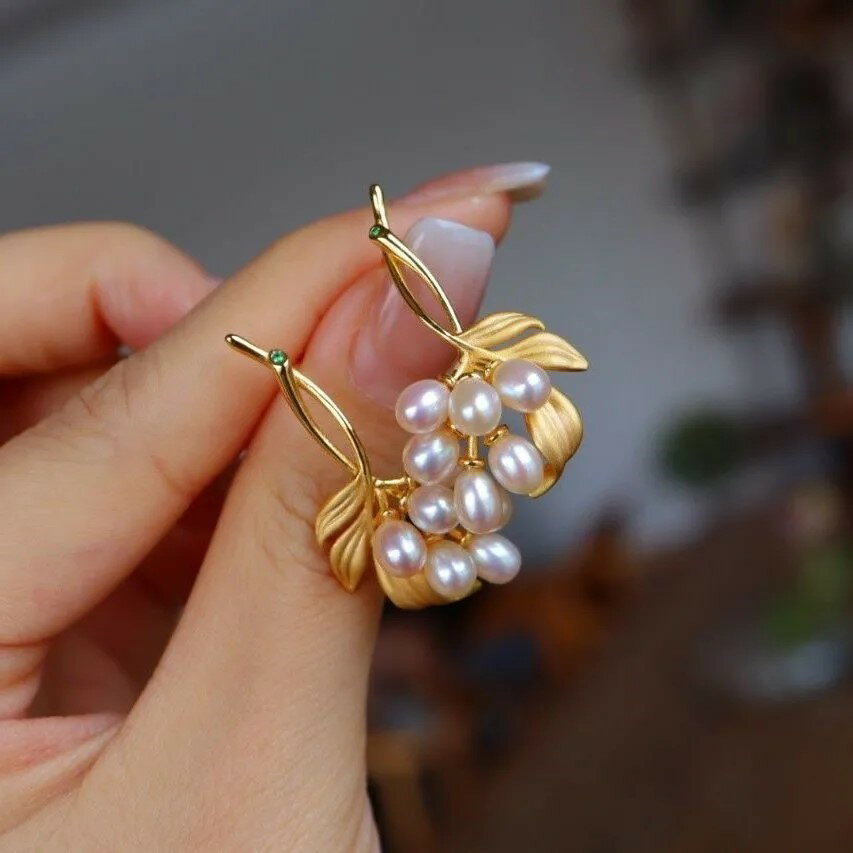 東方明珠人造珍珠S925銀耳釘女款氣質個性百搭時尚耳釘復古飾品