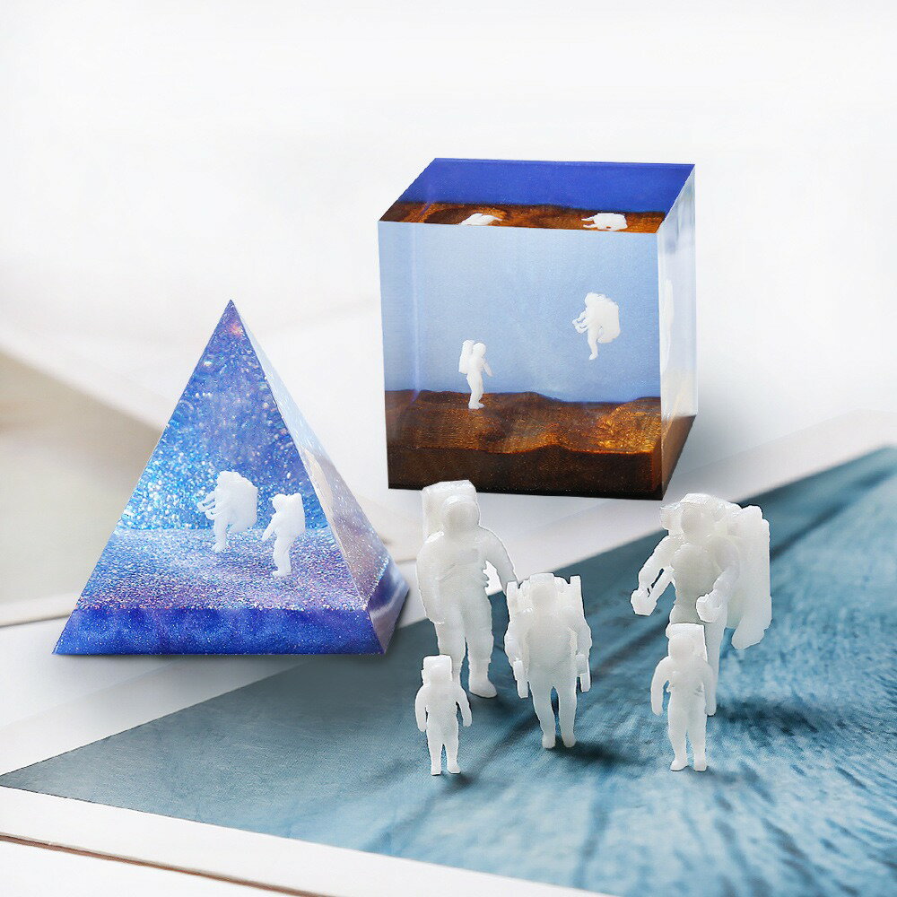 【微觀模型-宇航員】3D立體 宇航員 模型 滴膠素材 水晶膠填充物