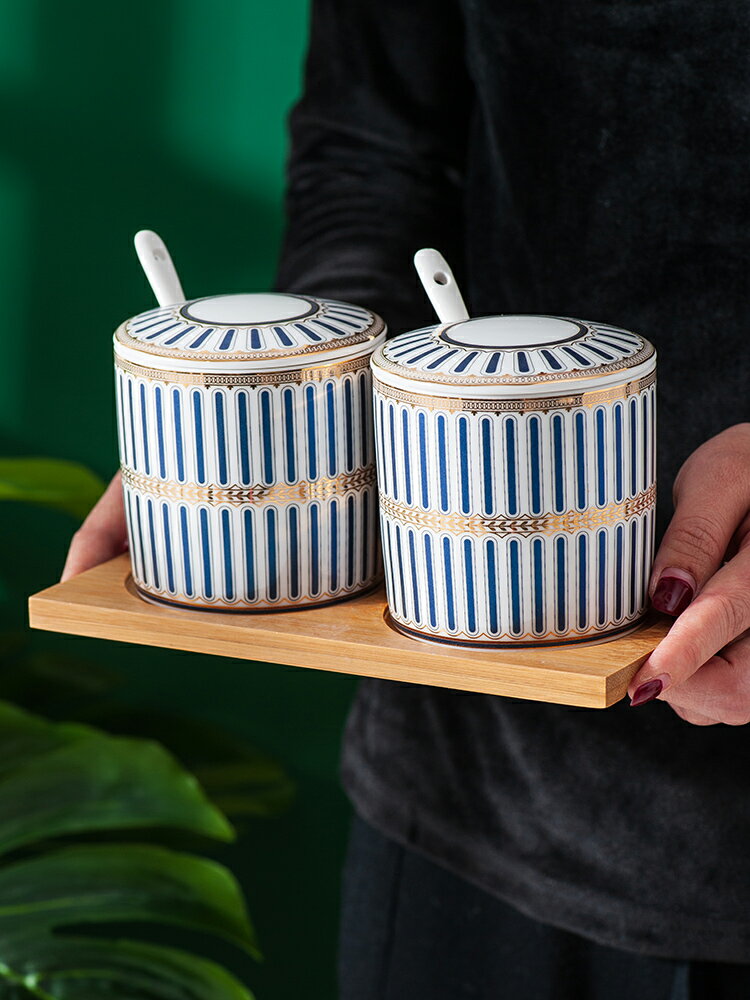 北歐調味罐套裝創意陶瓷調料盒組合三件套廚房用品油鹽瓶子置物架