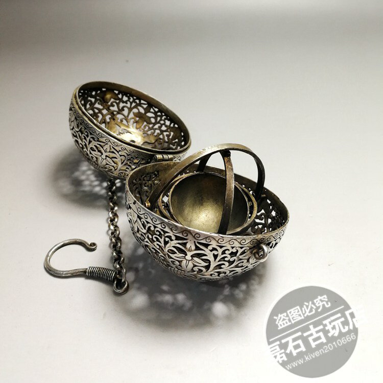 復古葡萄花鳥紋鏤空銀香球銀香囊老銀器陀螺平衡檀香香薰球| 協貿國際