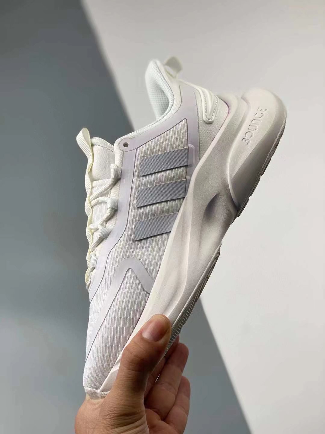 大幣 Adidas Alpha Bounce 新款休閒男女跑步鞋| 日昇鞋店直營店| 樂天