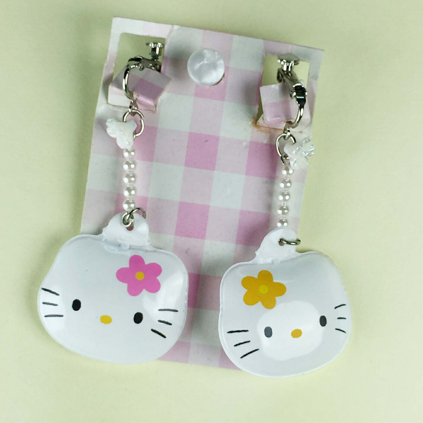 【震撼精品百貨】Hello Kitty 凱蒂貓 充氣耳環-粉橘頭造型 震撼日式精品百貨
