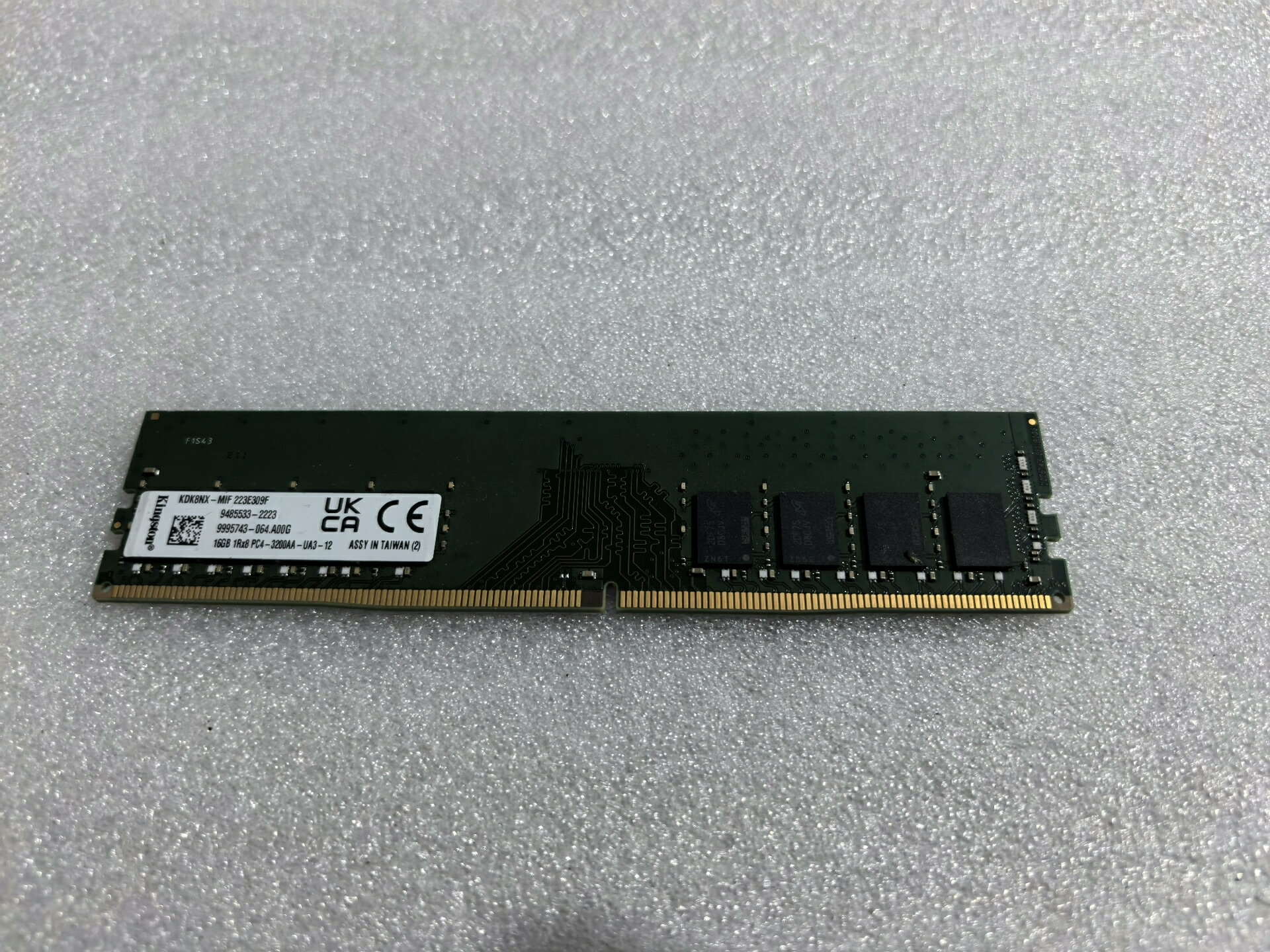 金士頓DDR4 3200 16GB 桌上型電腦記憶體 單條 高效能 穩定執行 實物拍攝 完好無修