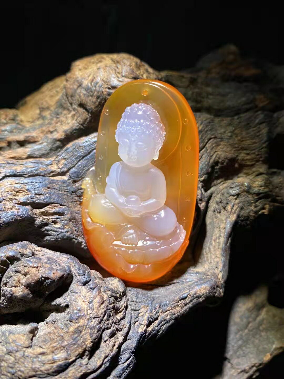 阿拉善瑪瑙情侶玉墜女款天然冰種金色玉石項鏈笑佛民族風掛件吊墜