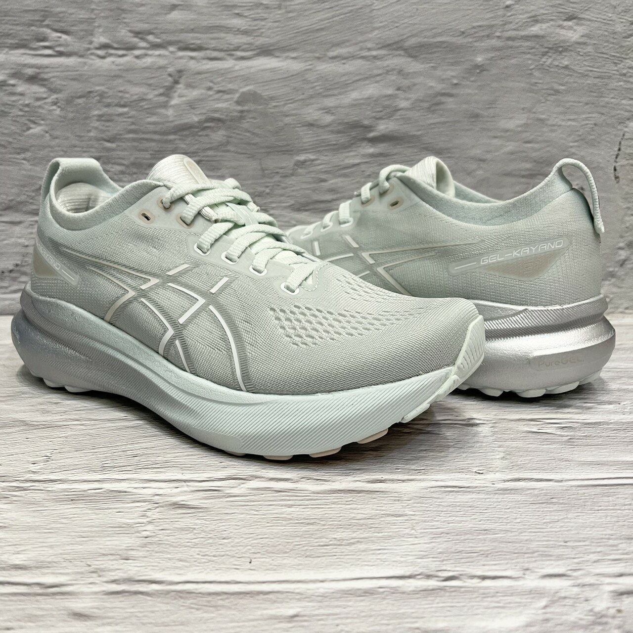 ASICS 亞瑟士 GEL-KAYANO 31 女款 跑鞋 1012B670-301