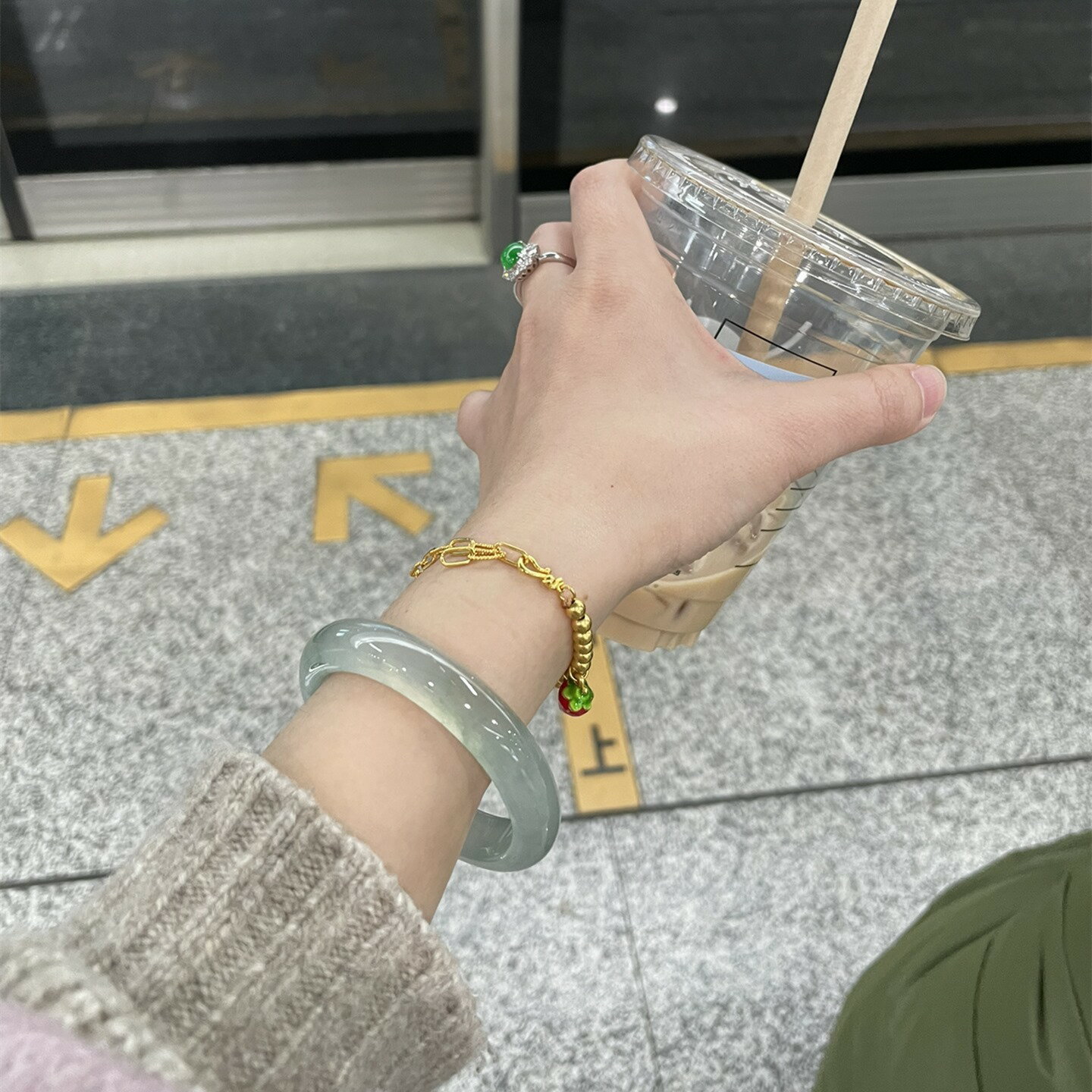 正品冰種飄綠玉髓瑪瑙手鐲飄花玉鐲子翡翠處理正圈女款七夕送禮【北歐居家生活】