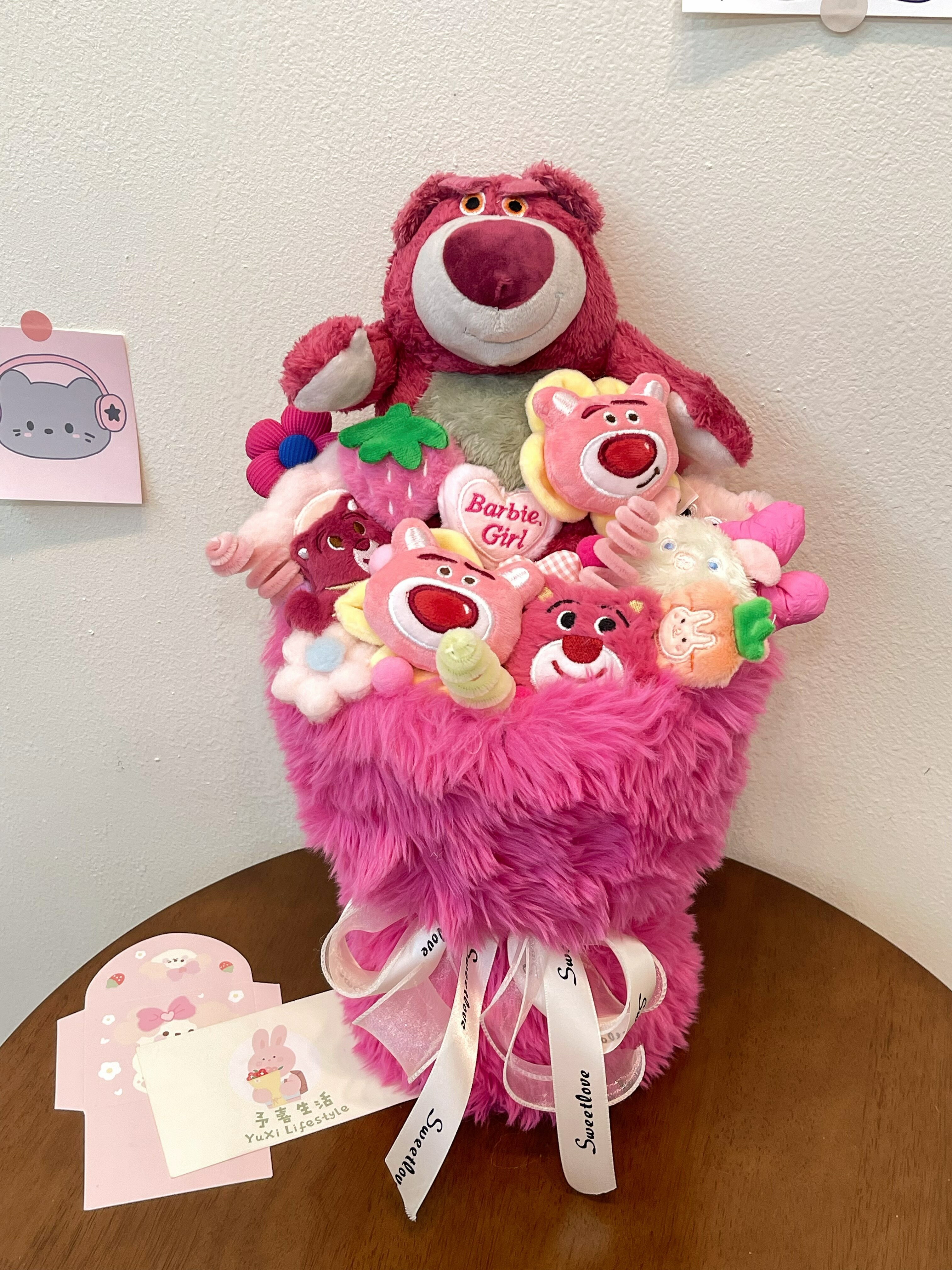 迪士尼可愛粉色草莓熊玩偶毛絨公仔花束生日禮物教師節畢業送女生