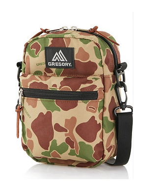 【【蘋果戶外】】GREGORY 148184-9865 岩紋迷彩【2L】EASY POCKET 斜背包 小包 日系潮包 腰包
