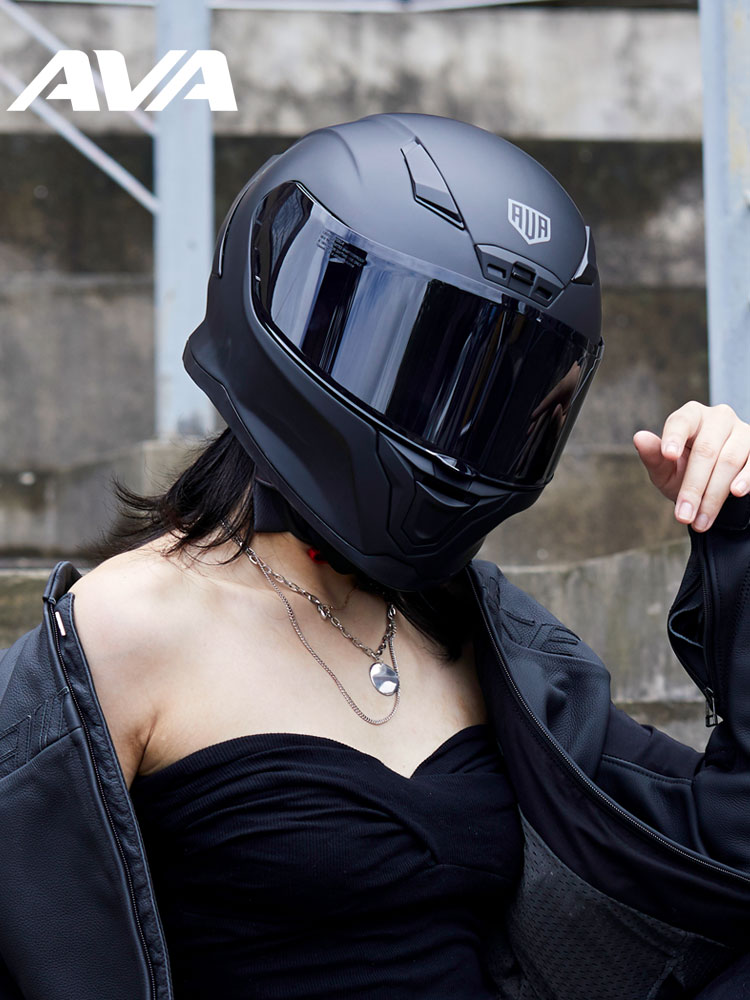 AVA閃電頭盔摩托車頭盔男女夏季碳纖維頭盔機車盔防賽全盔大尾翼