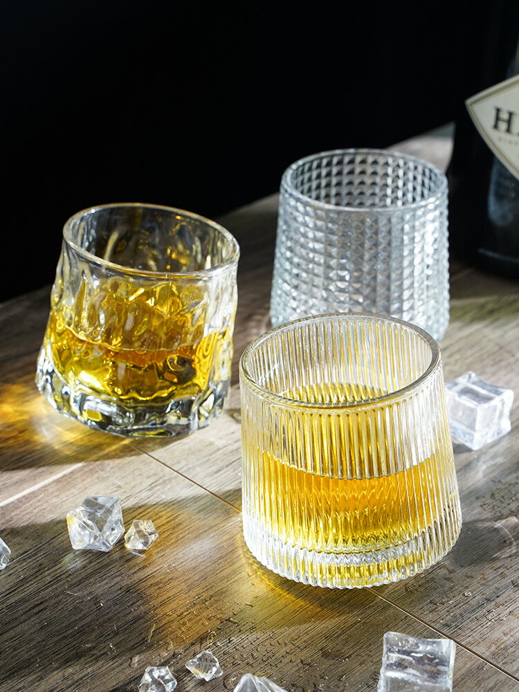 加厚旋轉水晶玻璃酒杯ins風北歐威士忌杯創意個性洋酒不倒翁杯子