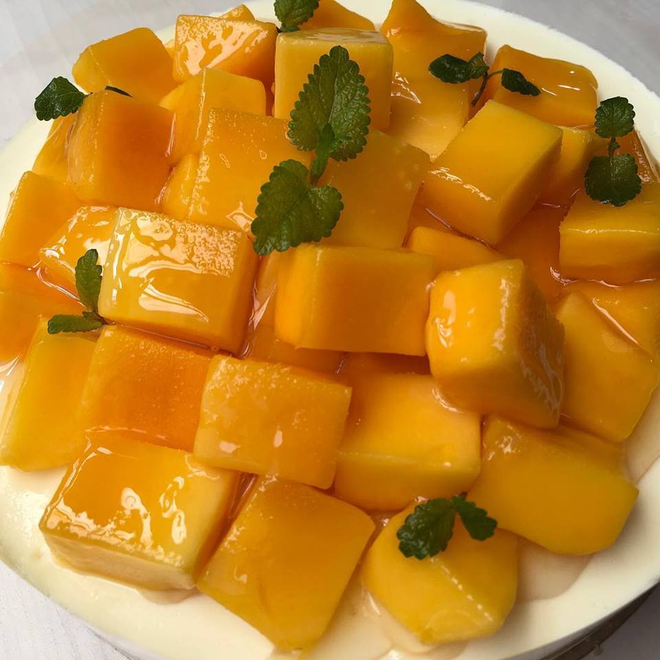 6吋芒果起士蛋糕(可替換當季水果。不建議宅配，但台北市新北市量多親送或自取)