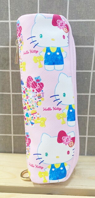 【震撼精品百貨】Hello Kitty 凱蒂貓 Hello Kitty日本SANRIO三麗鷗KITTY化妝包/筆袋-鑽石粉*12826 震撼日式精品百貨