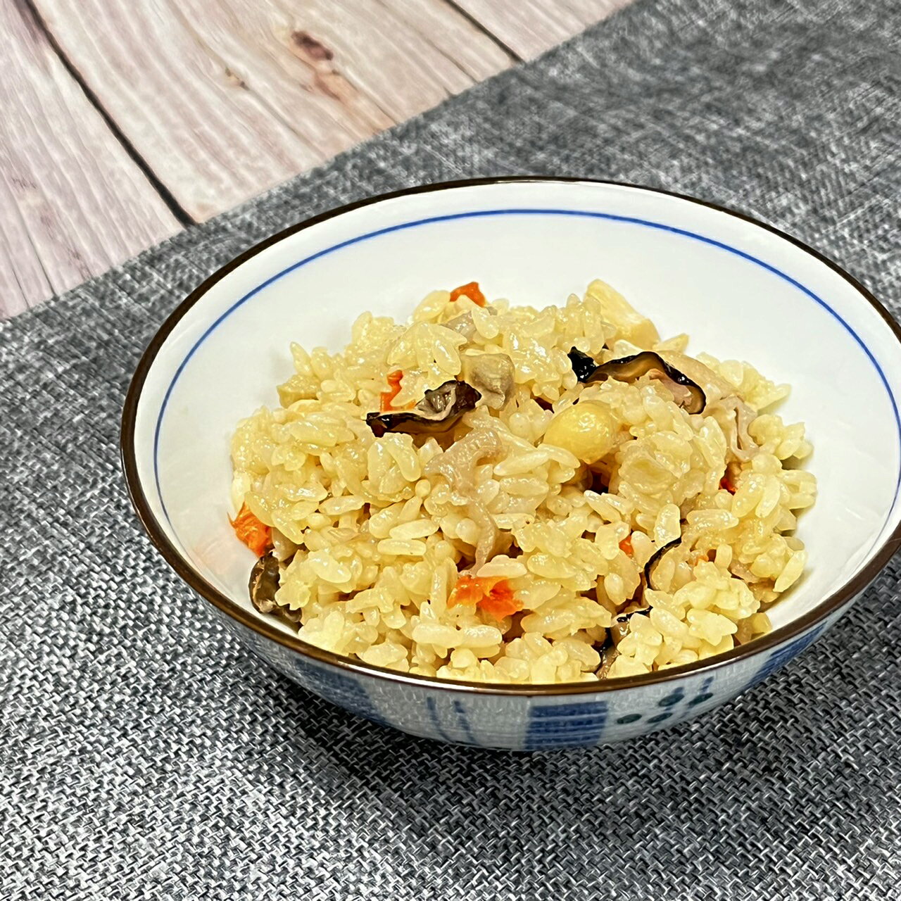 裕毛屋自製【五目飯(什錦拌飯)】 日式炊飯