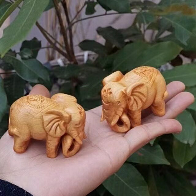 太行崖柏木雕手把件富貴吉祥小象雕刻實木工藝品木製大象車飾擺件