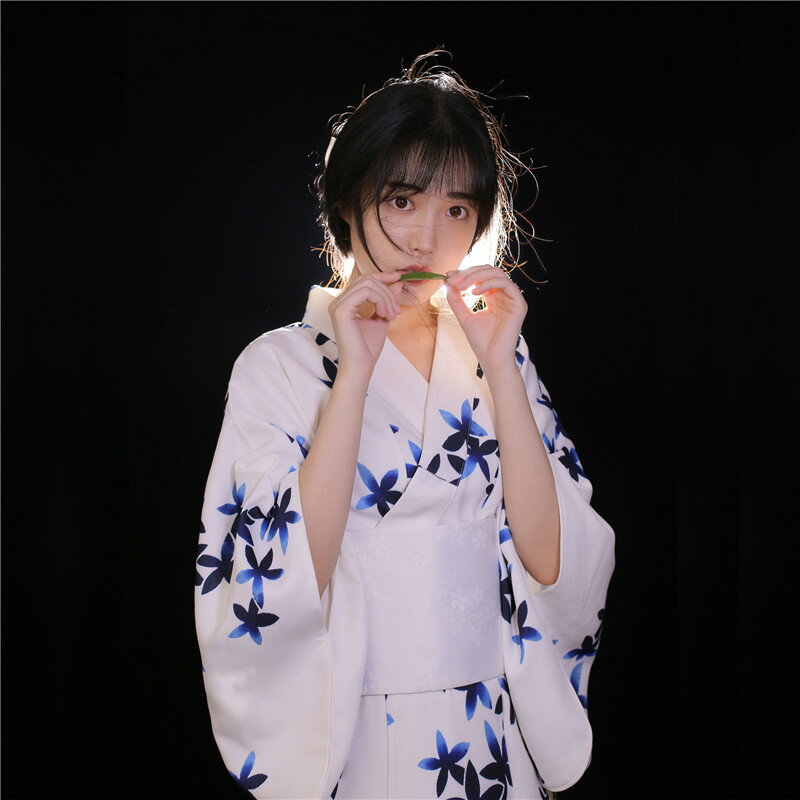神明少女改良日式和服復古連衣裙約拍影樓拍攝主題寫真服裝藍花