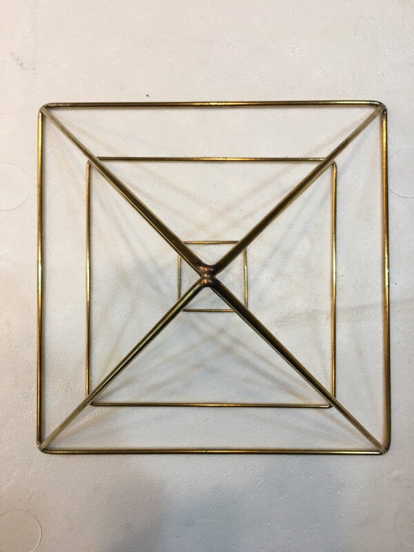 琉璃光 金字塔 小（底座 5×5cm） 2