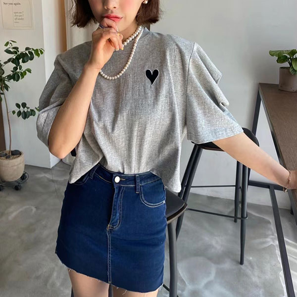 ANNAS 正韓 刺繡 愛心 墊肩 上衣 短袖 T 公主袖 肩膀造型 棉質 韓國設計師款 4