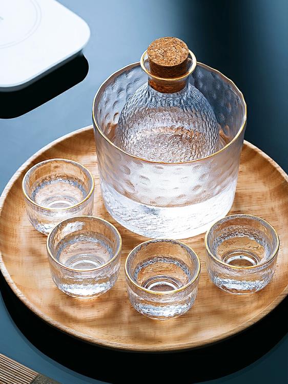 【料】　★ 料器 白料小杯 ★　清朝期　純白色料 茶器酒器　清代玻璃 料】 ☆ 料器 白料小杯 ☆ 清朝期 純白色料 茶器酒