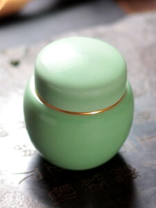 龍泉茶葉罐陶瓷青瓷便攜小號金屬蓋陶瓷密封存茶罐家用茶罐存儲罐