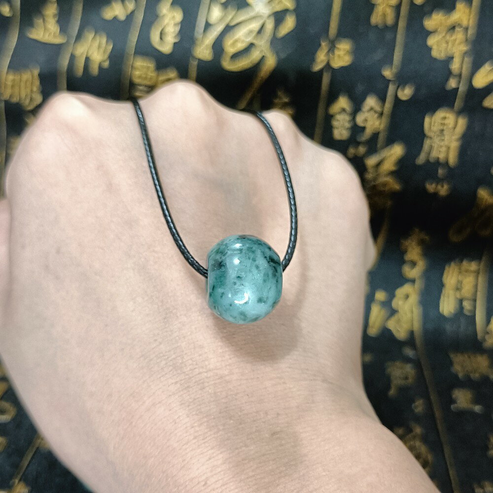 天然 翡翠A貨 飄花路路通 轉運 保平安 附皮繩