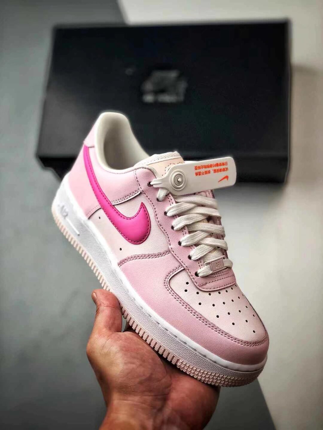 Nike Air Force 1 Low 粉白 女鞋