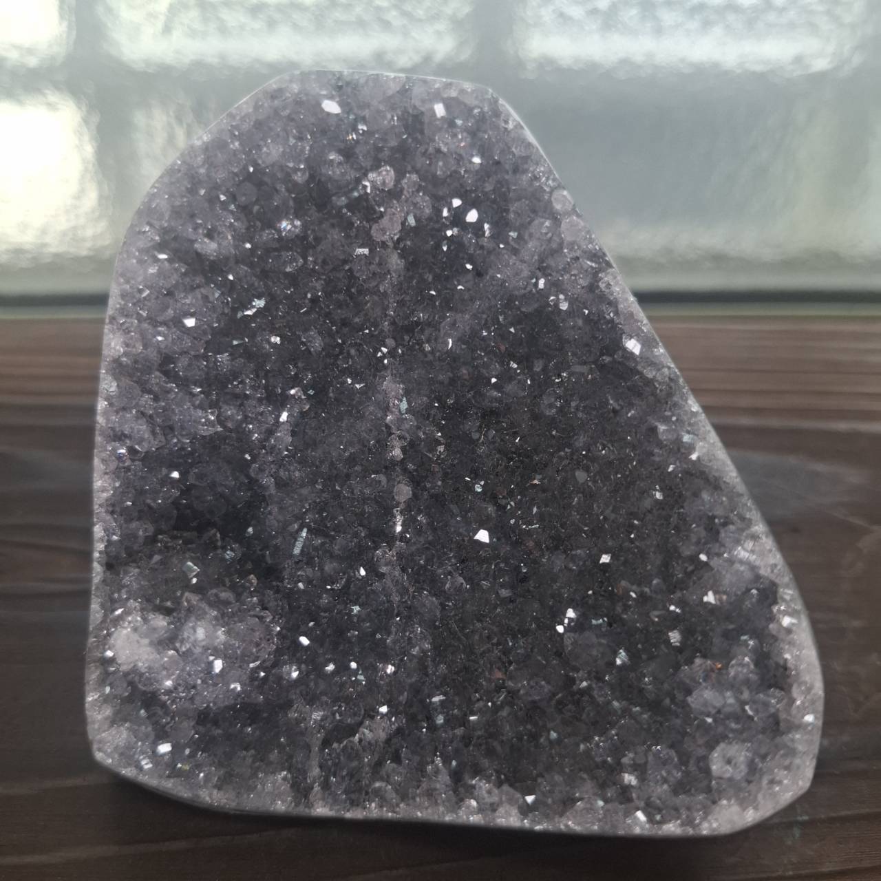 迷你水晶洞 -異象帶晶花/灰小牙/一線天