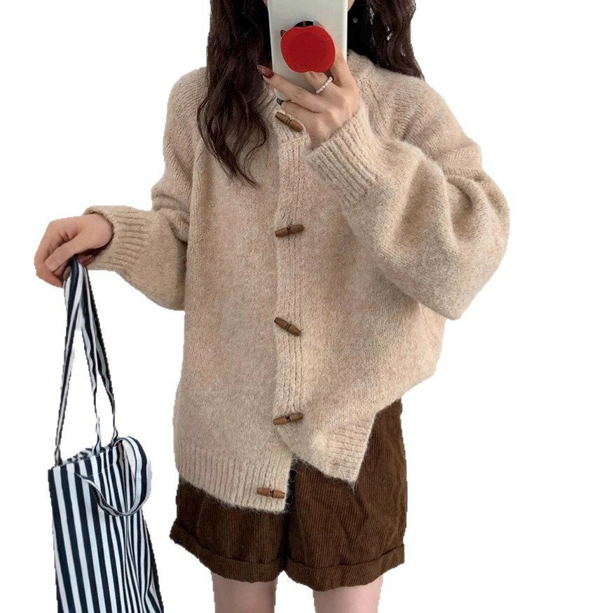 女裝 外套 韓系風 氣質上衣 韓版   秋冬寬鬆韓系復古溫柔牛角扣軟糯針織開衫休閒長袖上衣外套女毛衣 治裝激推 1