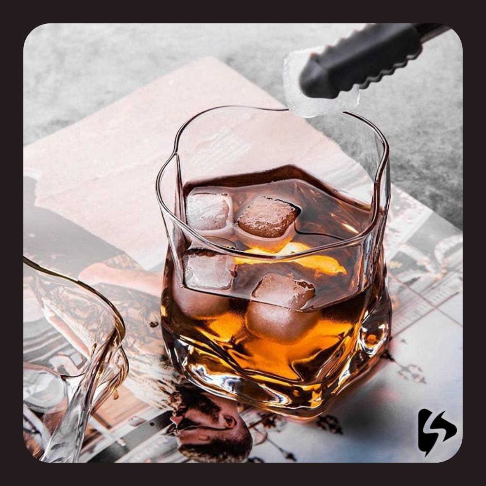 【臺灣現貨】不規則玻璃杯 威士忌杯 水晶杯 扭曲杯 造型玻璃杯 威士忌酒杯 酒杯