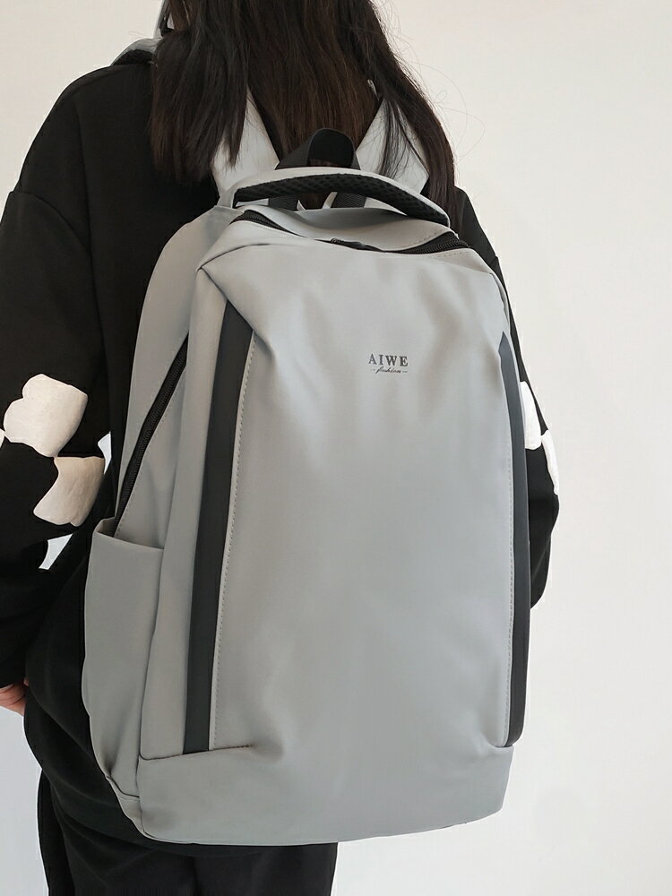 新款簡約商務旅行防水雙肩包男士大學生高中生書包大容量電腦背包