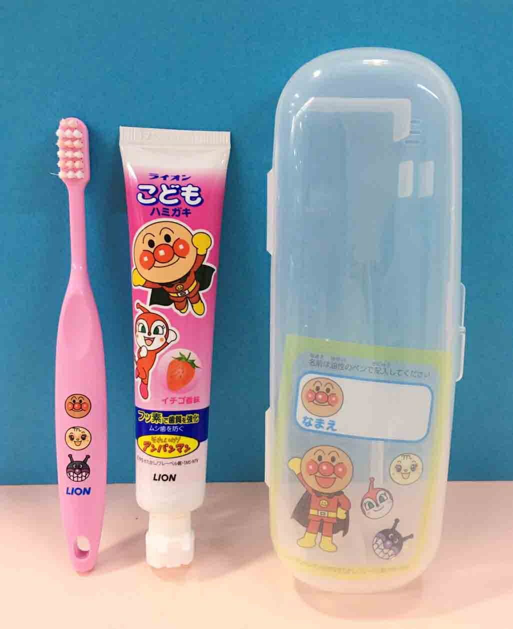 【震撼精品百貨】麵包超人 Anpanman 麵包超人攜帶型牙刷組附盒-粉#85611 震撼日式精品百貨