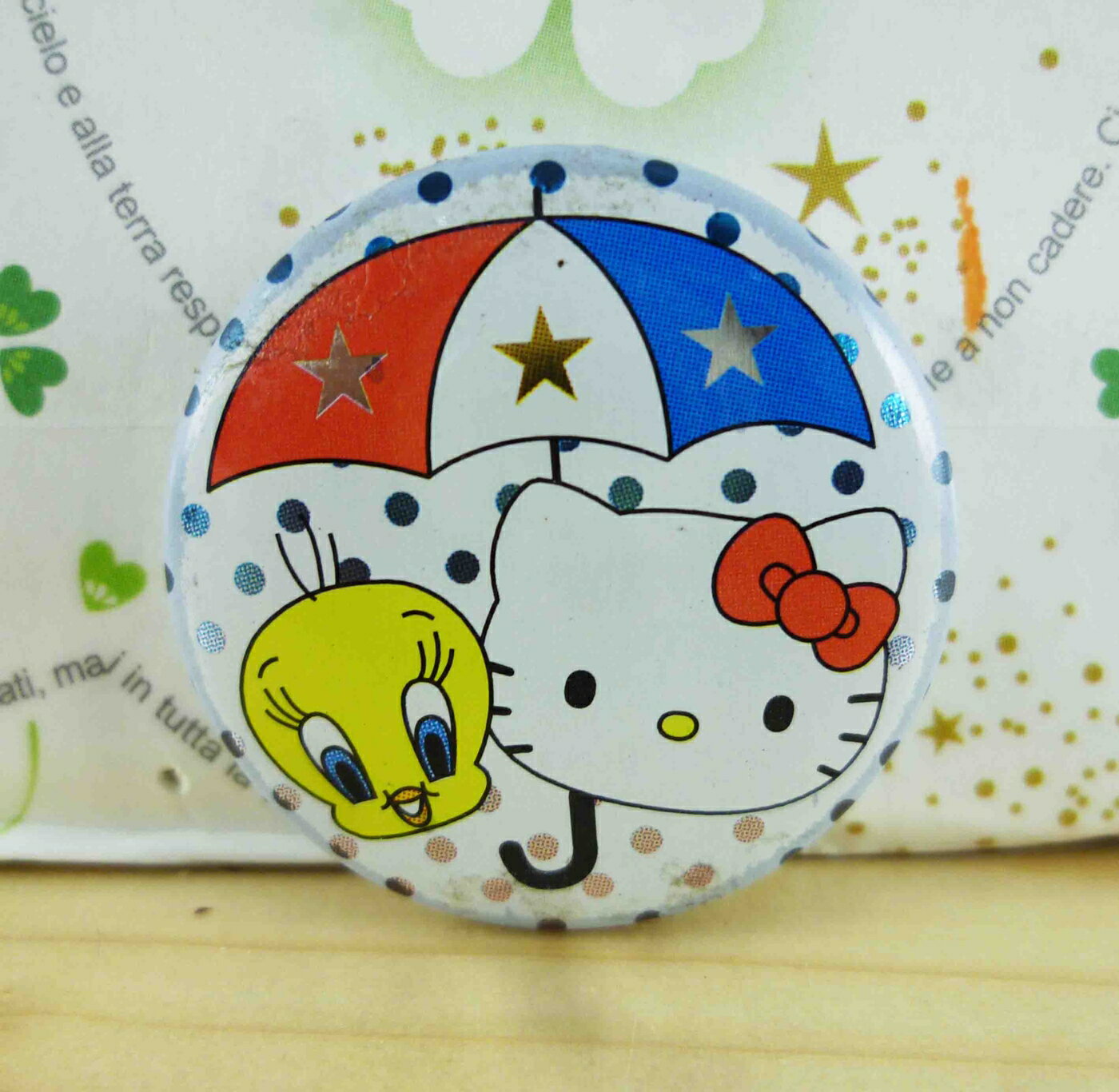 【震撼精品百貨】Hello Kitty 凱蒂貓 KITTY別針-圓形造型-雨傘 震撼日式精品百貨