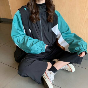 FINDSENSE G6 韓國時尚潮流 春裝2019新款拼色BF風寬鬆連帽套頭衛衣上衣工裝外套女防曬外套