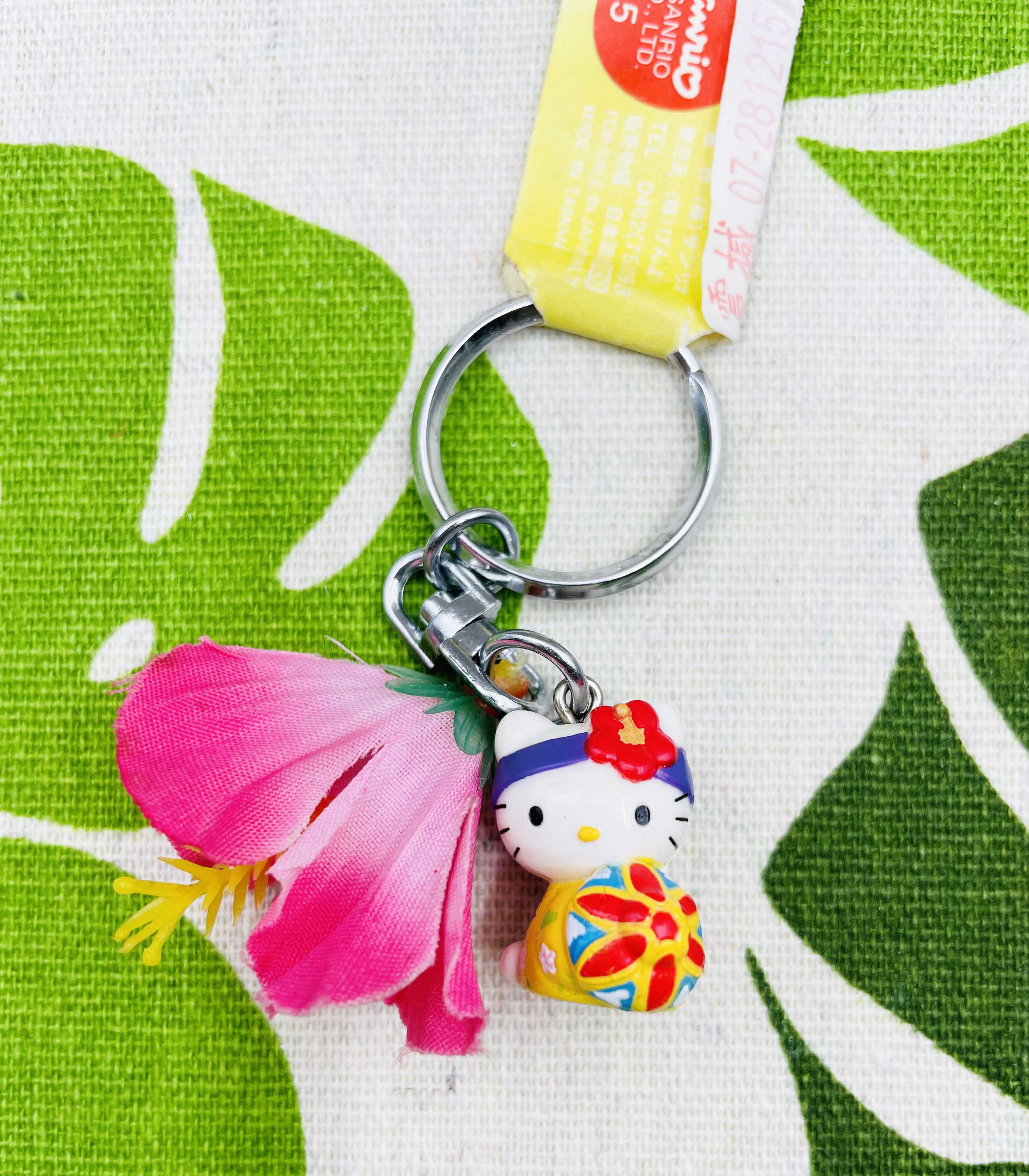 【震撼精品百貨】Hello Kitty 凱蒂貓~日本sanrio三麗鷗 KITTY鑰匙圈鎖圈-拿傘粉花*34982